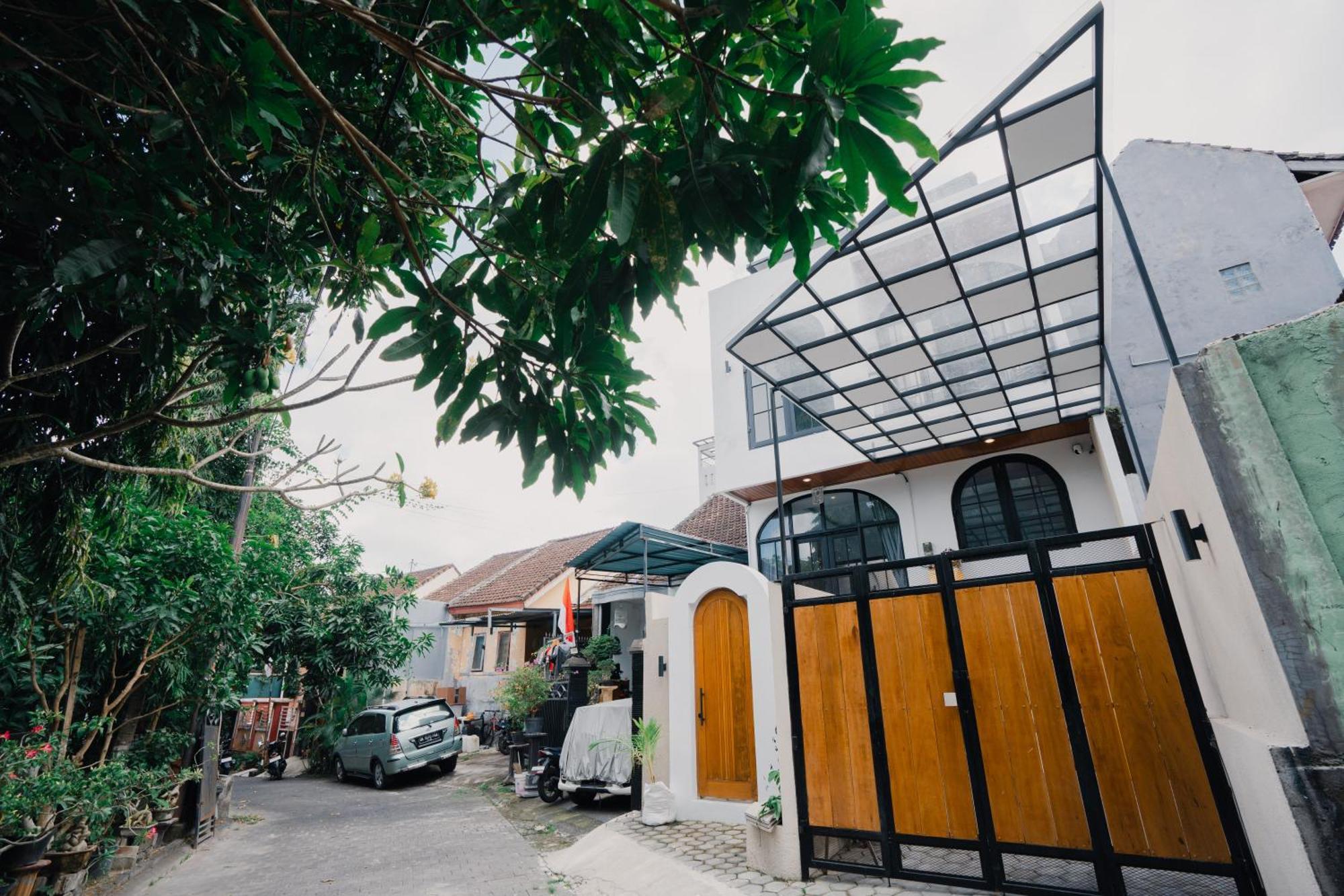 Sari Buana Nusa Dua